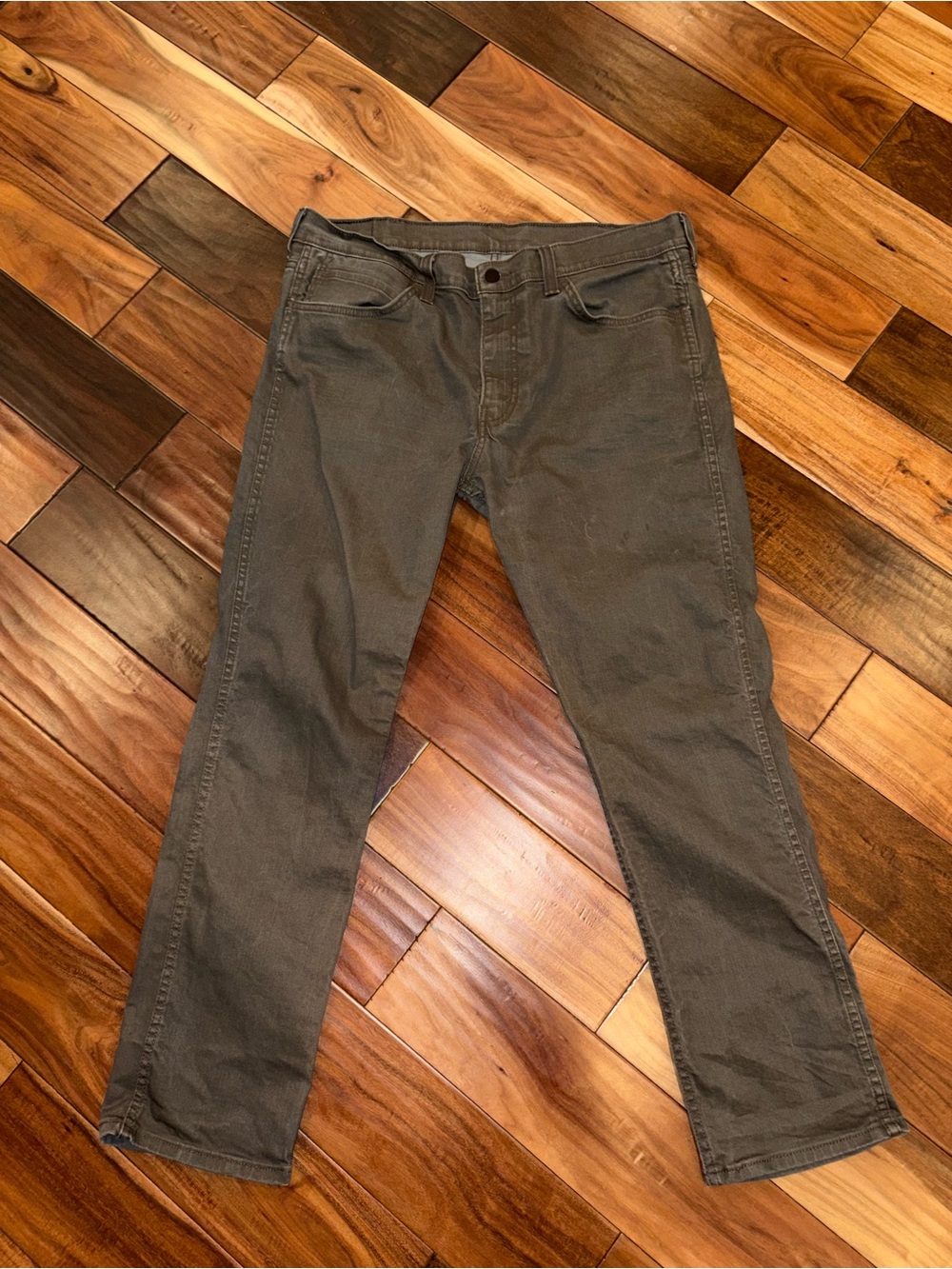 Levi's Slim Straight Jeans in Charcoal Gray